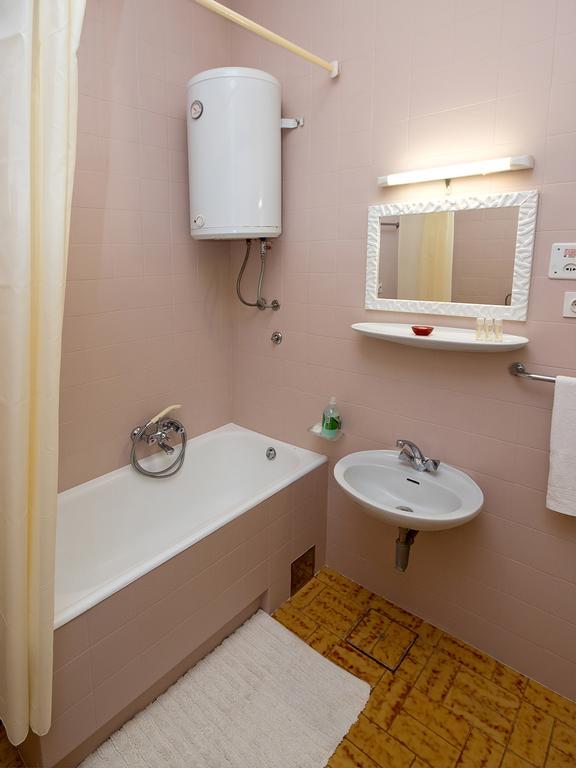 Apartments Dr. Vlasic Ποντστράνα Δωμάτιο φωτογραφία